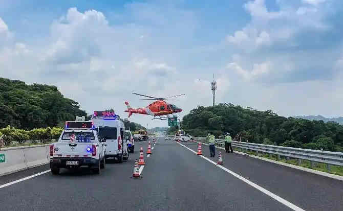 东台高速公路汽车救援案例