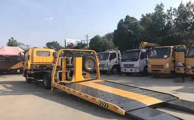 东台汽车中途维修案例